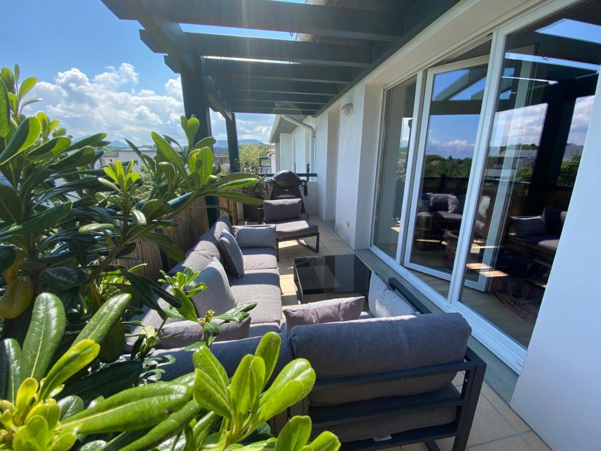 T4 Avec Terrasse Ideal En Famille Ou Entre Amis Hendaye Exterior photo
